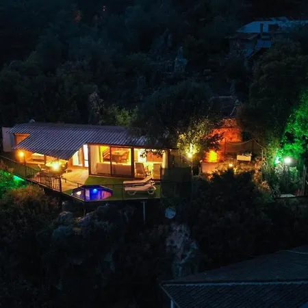 Gocek Tiny House Bungalow * פאטהיה